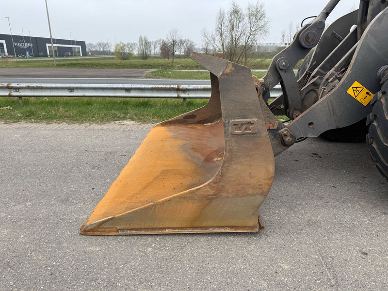 Wheel loader Volvo L110H