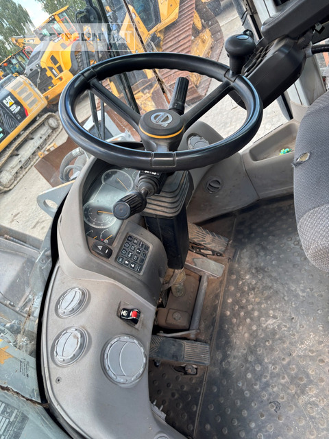 Wheel loader Volvo L110H