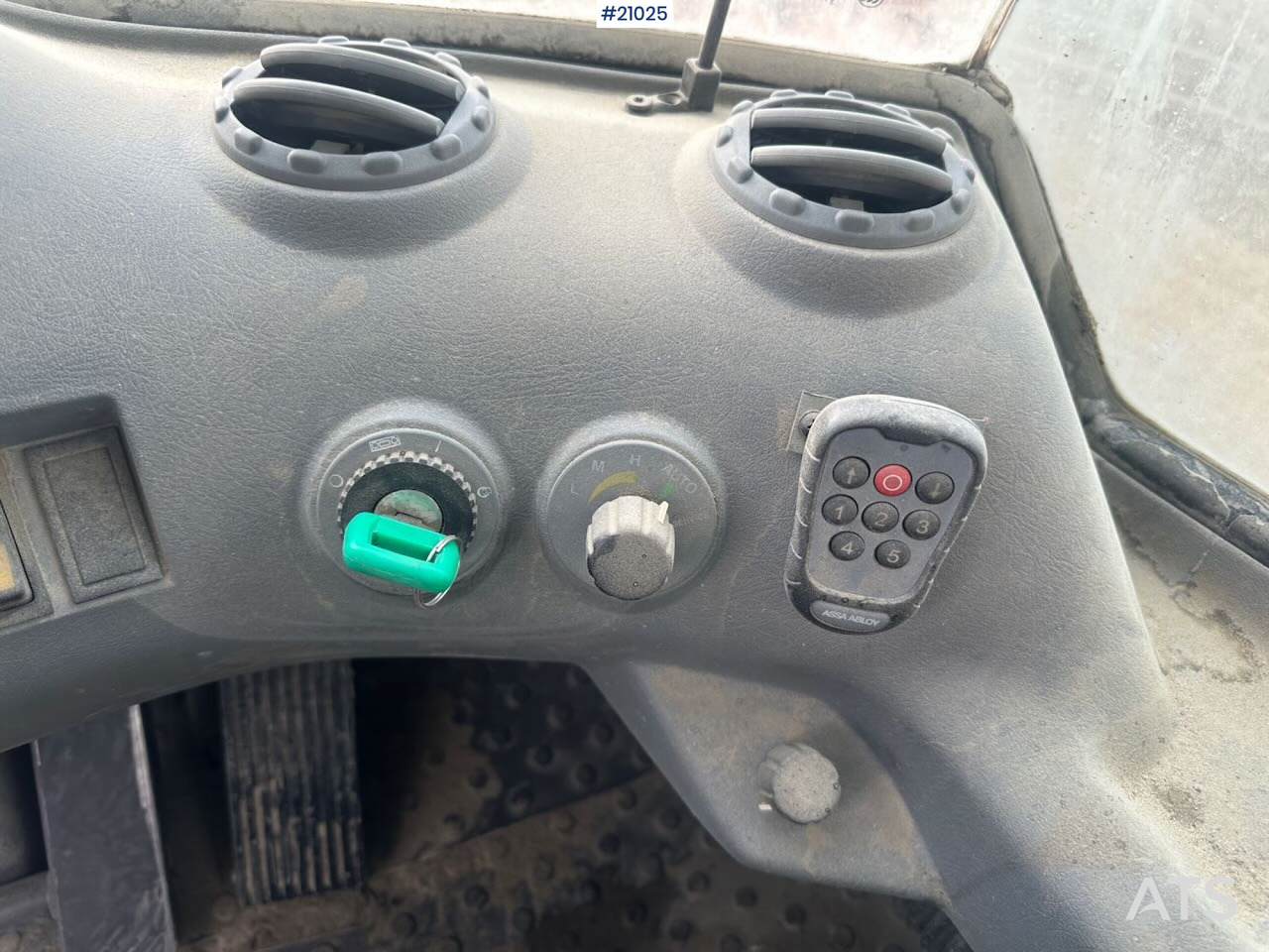 Wheel loader Volvo L120E