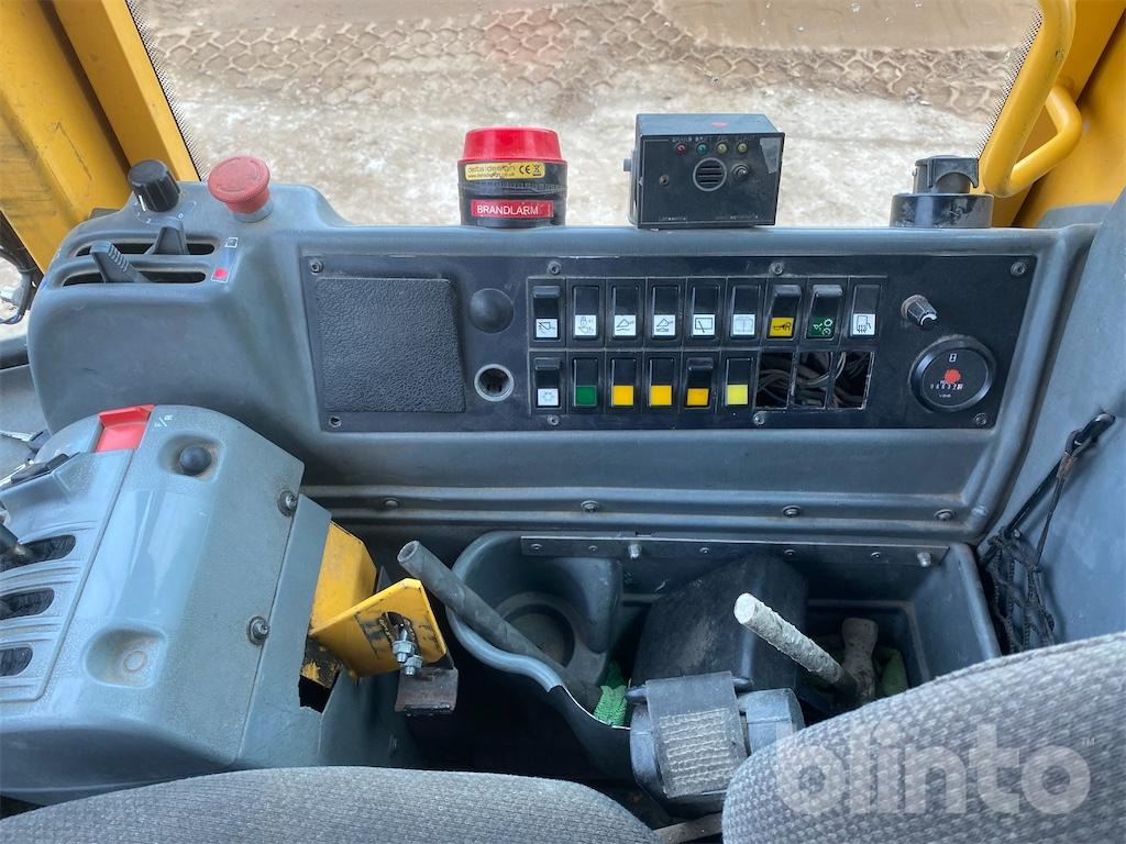 Wheel loader Volvo L120E