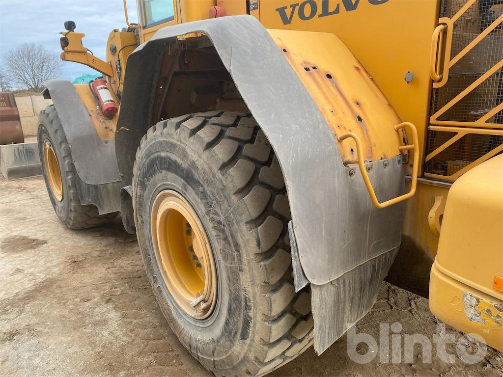 Wheel loader Volvo L120E
