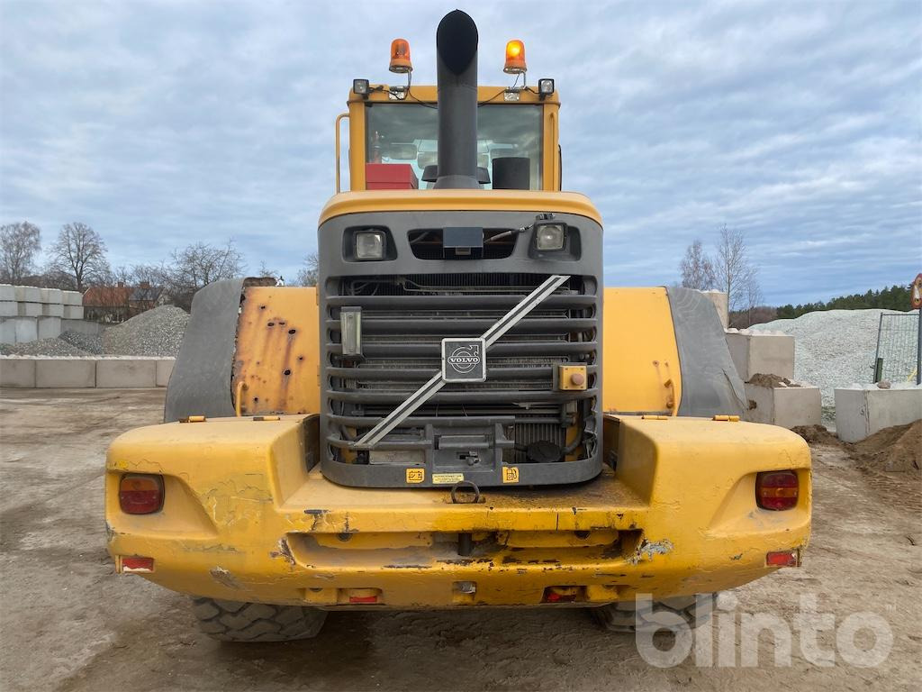 Wheel loader Volvo L120E