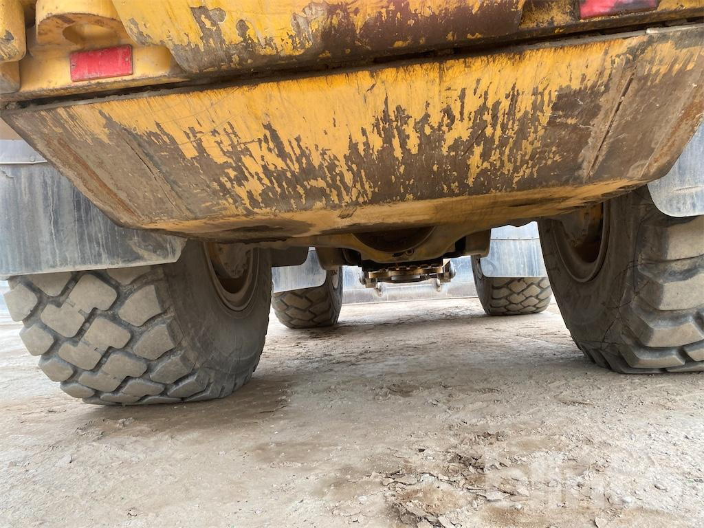 Wheel loader Volvo L120E