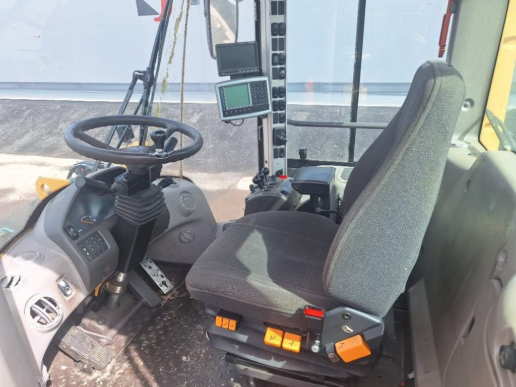 Wheel loader Volvo L120F RASVARI, VAAKA