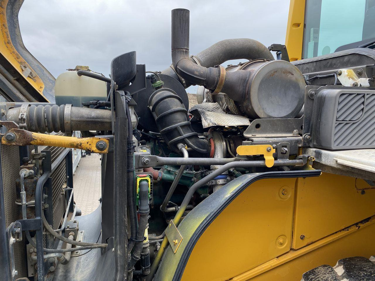 Wheel loader Volvo L120G