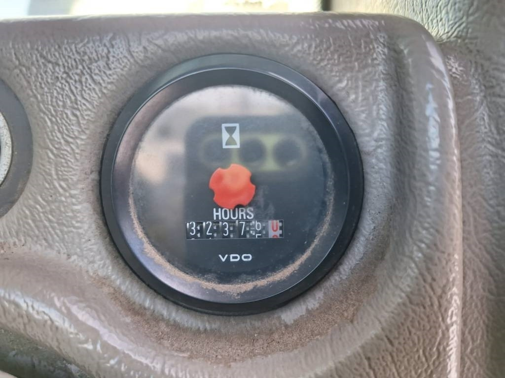 Wheel loader Volvo L120G VIPUOHJAUS, YM.