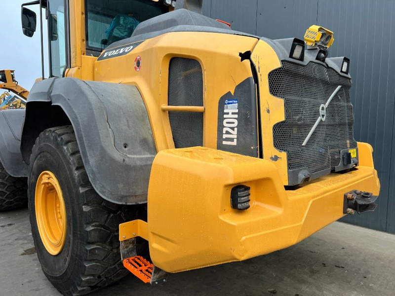 Wheel loader Volvo L120H
