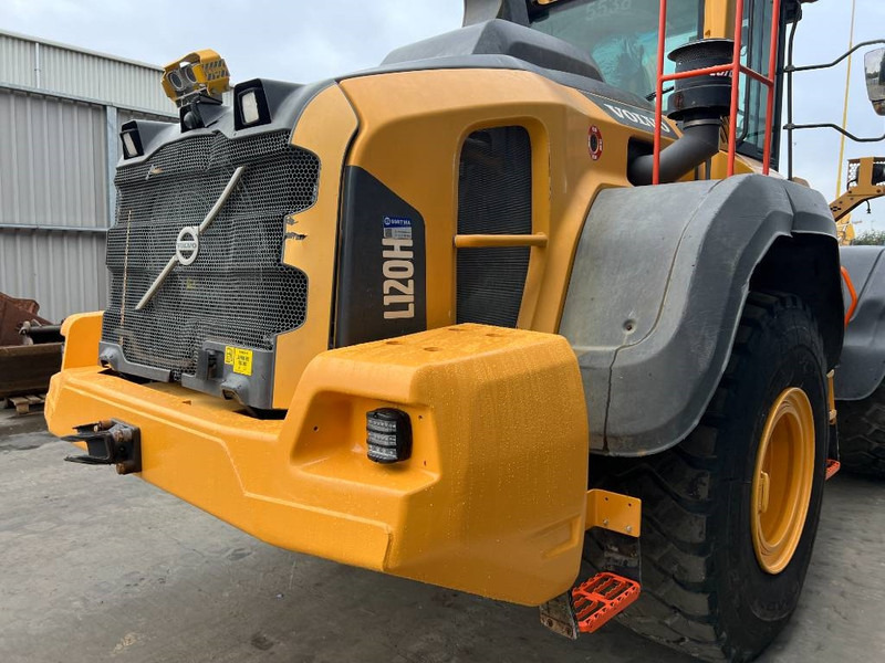 Wheel loader Volvo L120H