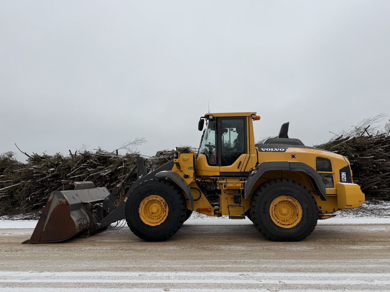 Wheel loader Volvo L120H