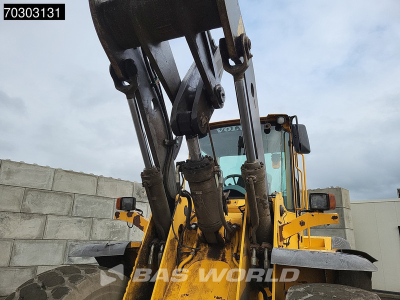 Wheel loader Volvo L120 E Quick Coupler