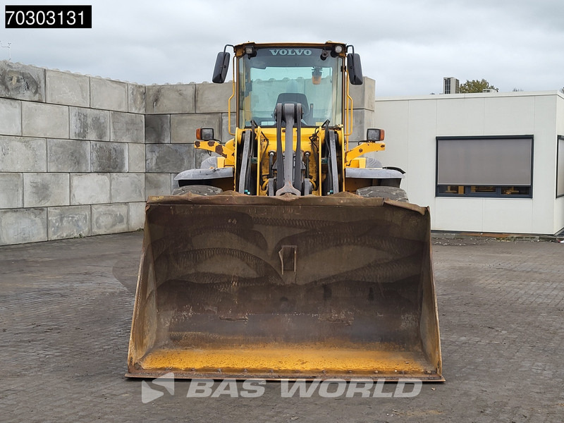 Wheel loader Volvo L120 E Quick Coupler