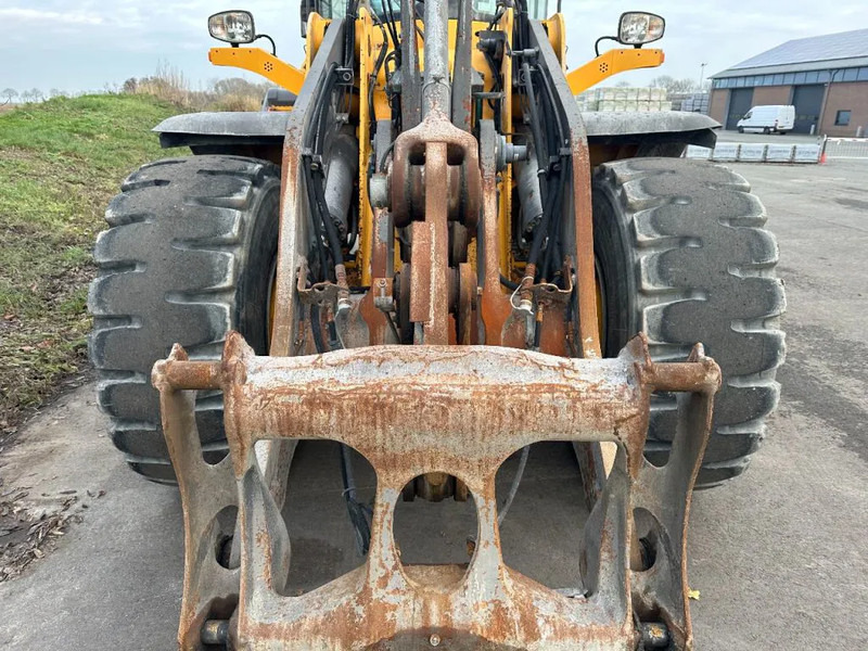 Wheel loader Volvo L120 H