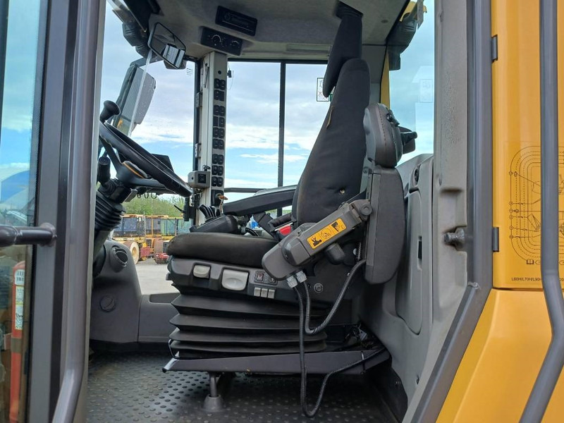Wheel loader Volvo L120 H, Hjullastare ''SÅLD''