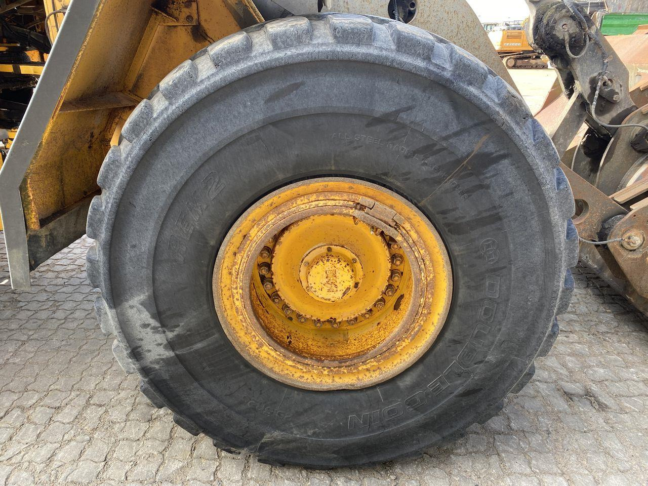 Wheel loader Volvo L150