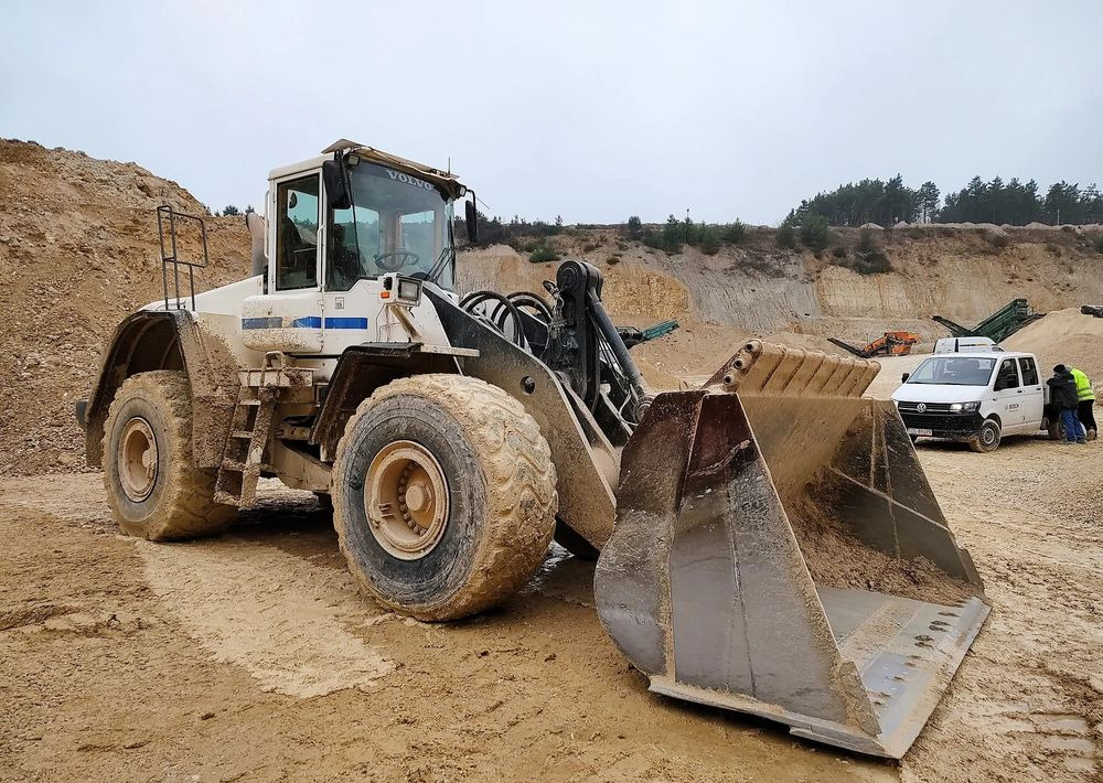 Wheel loader Volvo L180E
