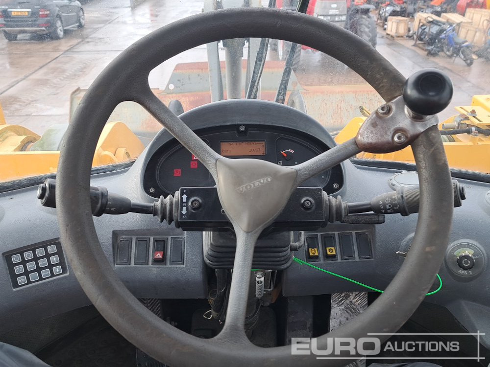 Wheel loader Volvo L180E