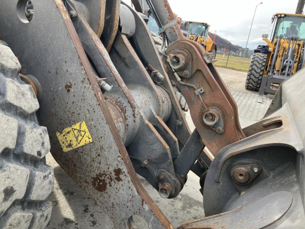 Wheel loader Volvo L180H