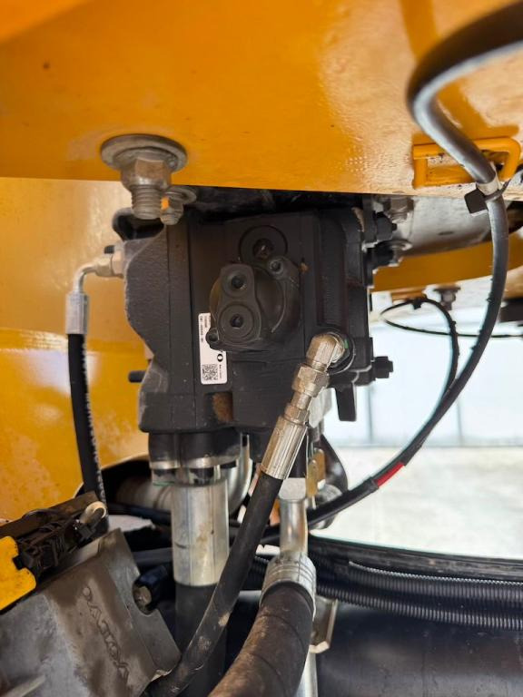 Wheel loader Volvo L180H
