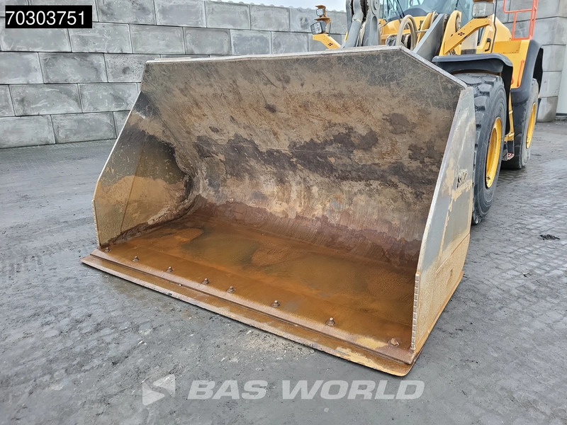 Wheel loader Volvo L180 H CDC