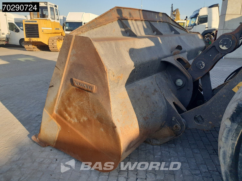 Wheel loader Volvo L180 H CDC