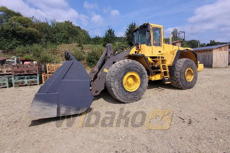 Wheel loader Volvo L220E