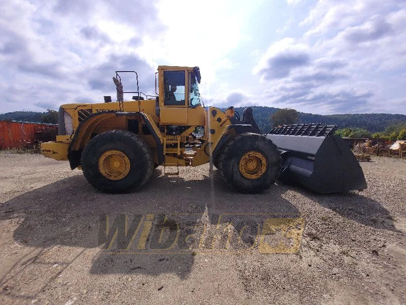 Wheel loader Volvo L220E