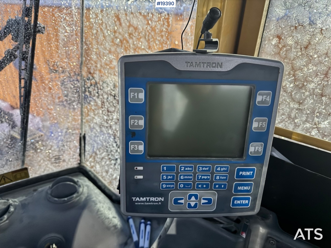 Wheel loader Volvo L220E