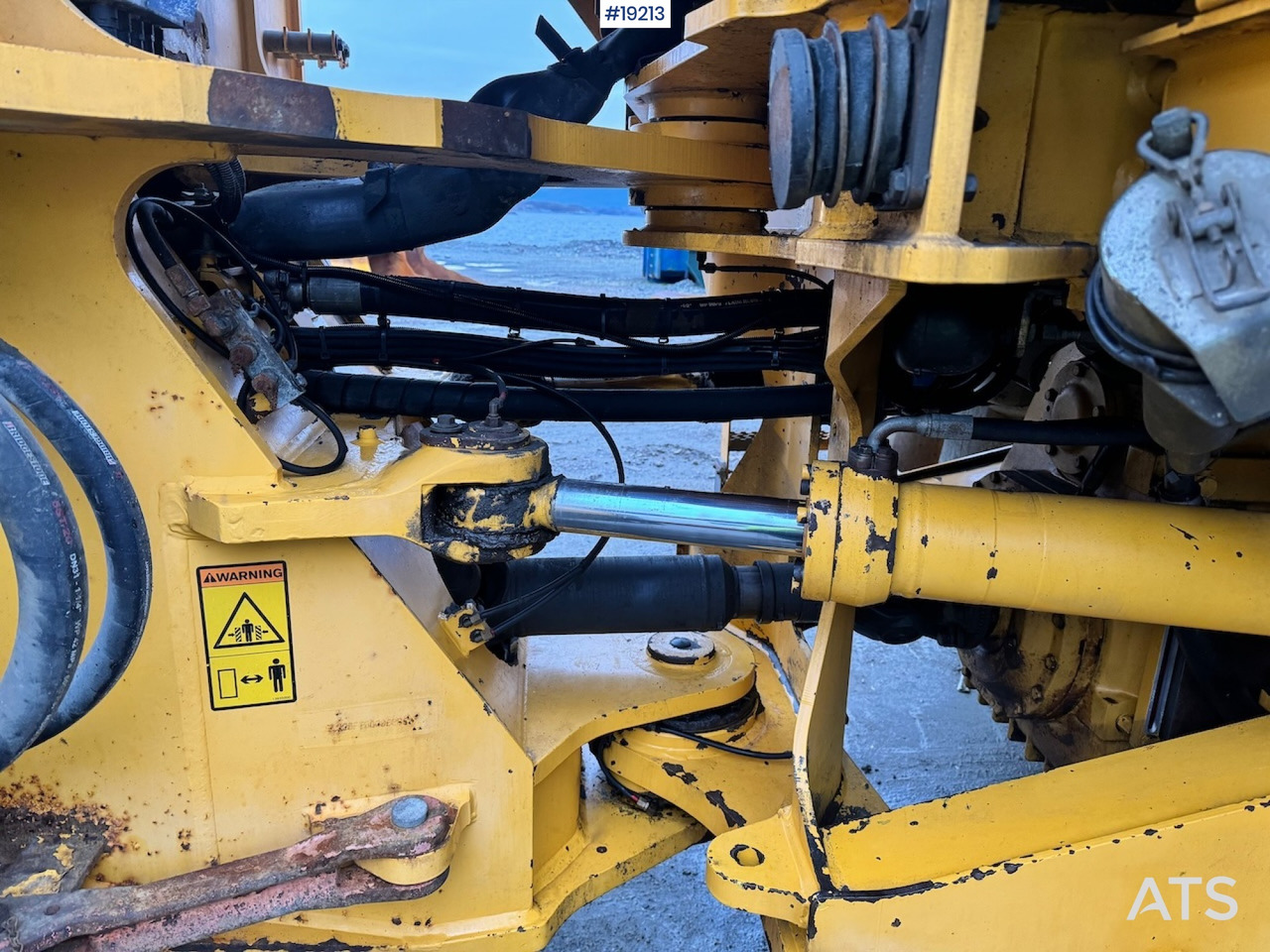 Wheel loader Volvo L220F