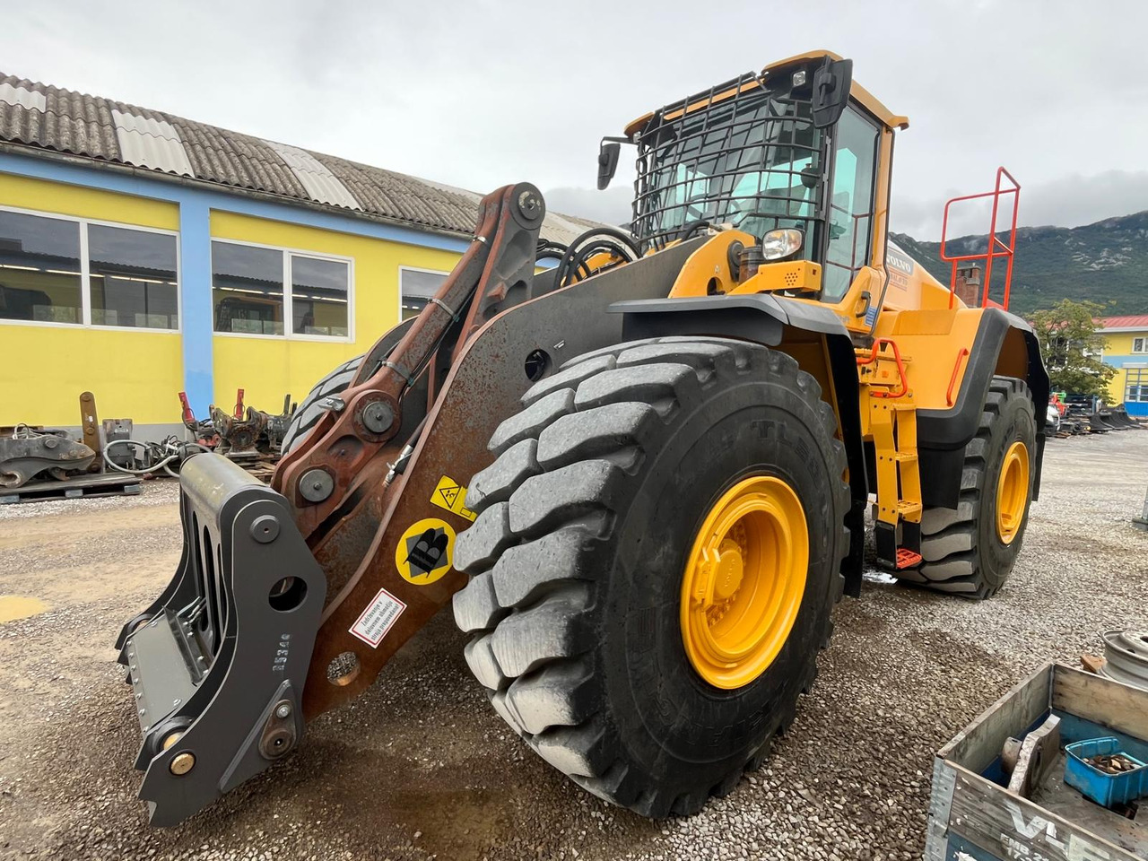 Wheel loader Volvo L220H