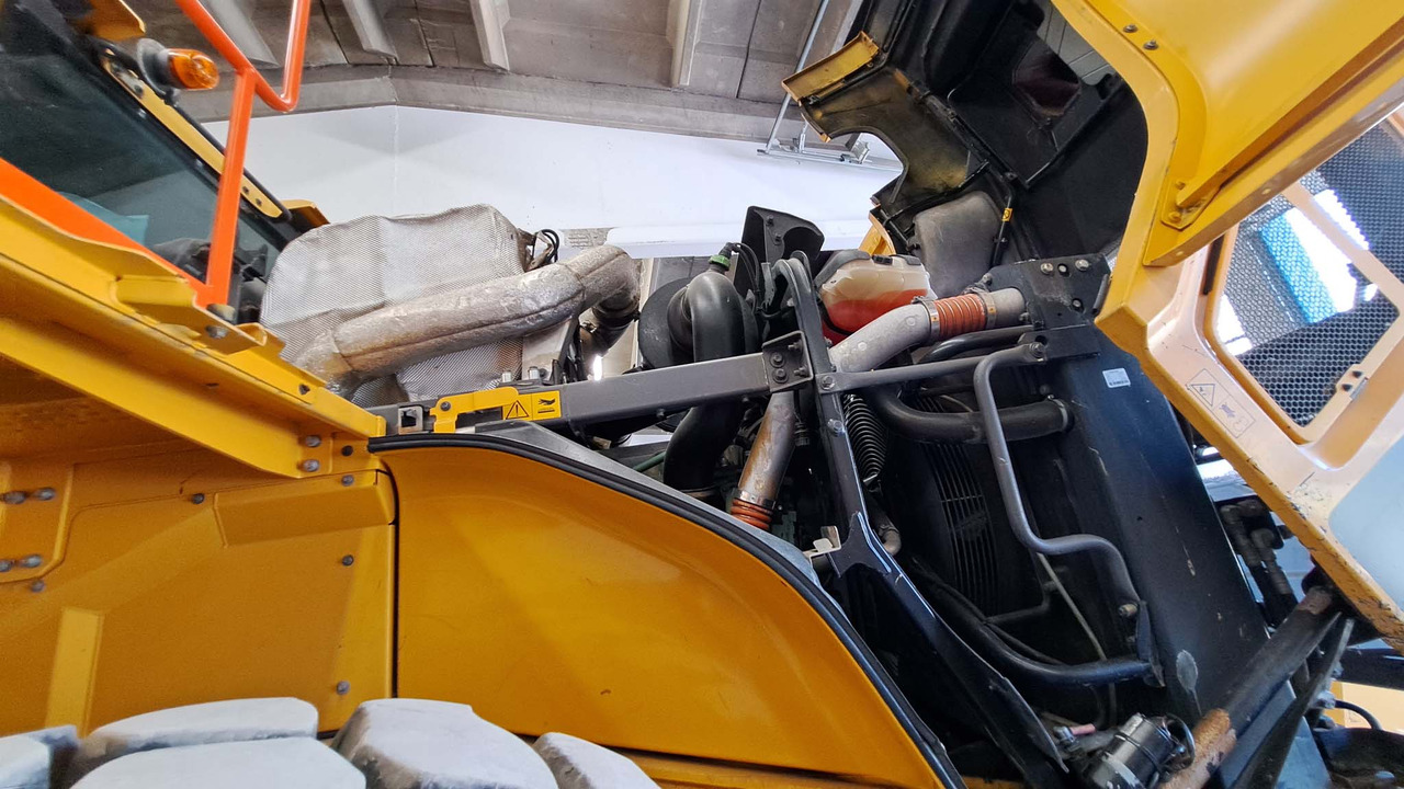 Wheel loader Volvo L220H