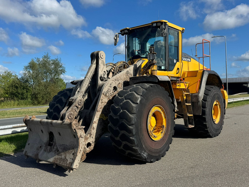 Wheel loader Volvo L220H