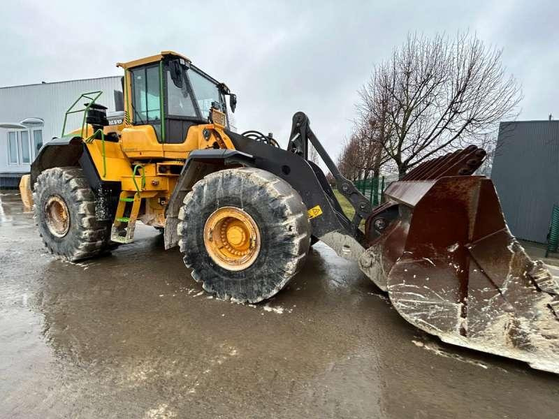 Wheel loader Volvo L220H