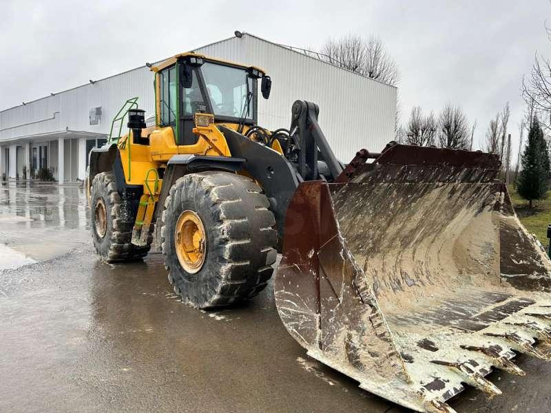 Wheel loader Volvo L220H