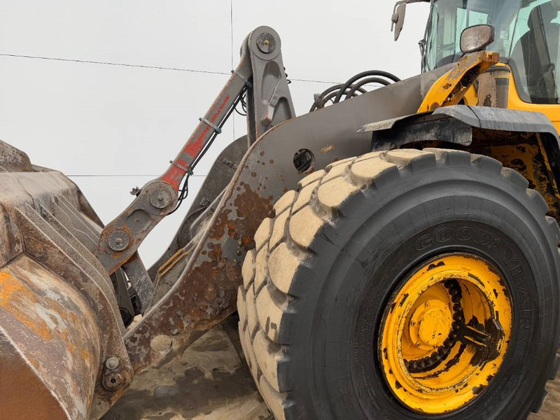 Wheel loader Volvo L220H - CDC Steering / Dutch Machine