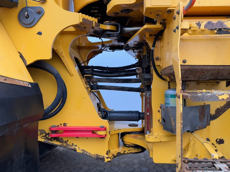 Wheel loader Volvo L220H - CDC Steering / Dutch Machine