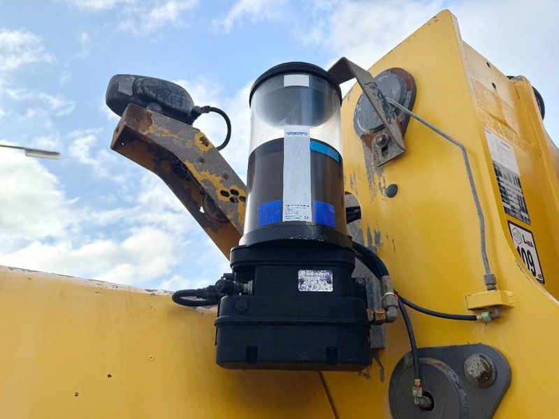 Wheel loader Volvo L220H - Dutch Machine / CDC Steering