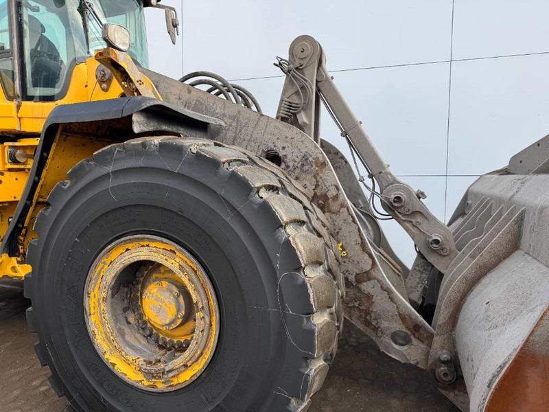 Wheel loader Volvo L220H - Dutch Machine / CDC Steering
