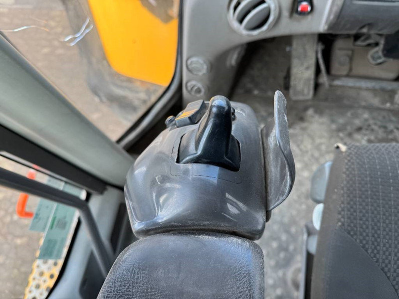 Wheel loader Volvo L220H - Dutch Machine / CDC Steering