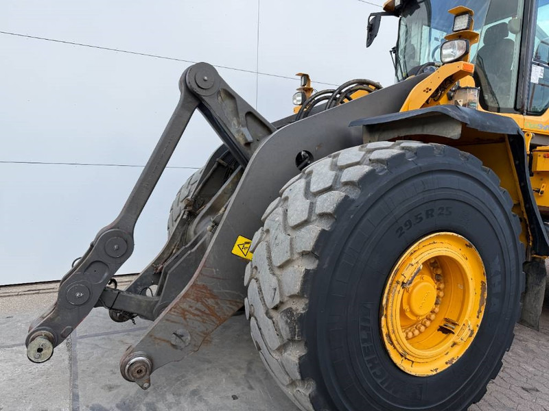 Wheel loader Volvo L220H - German Machine / 3rd Function