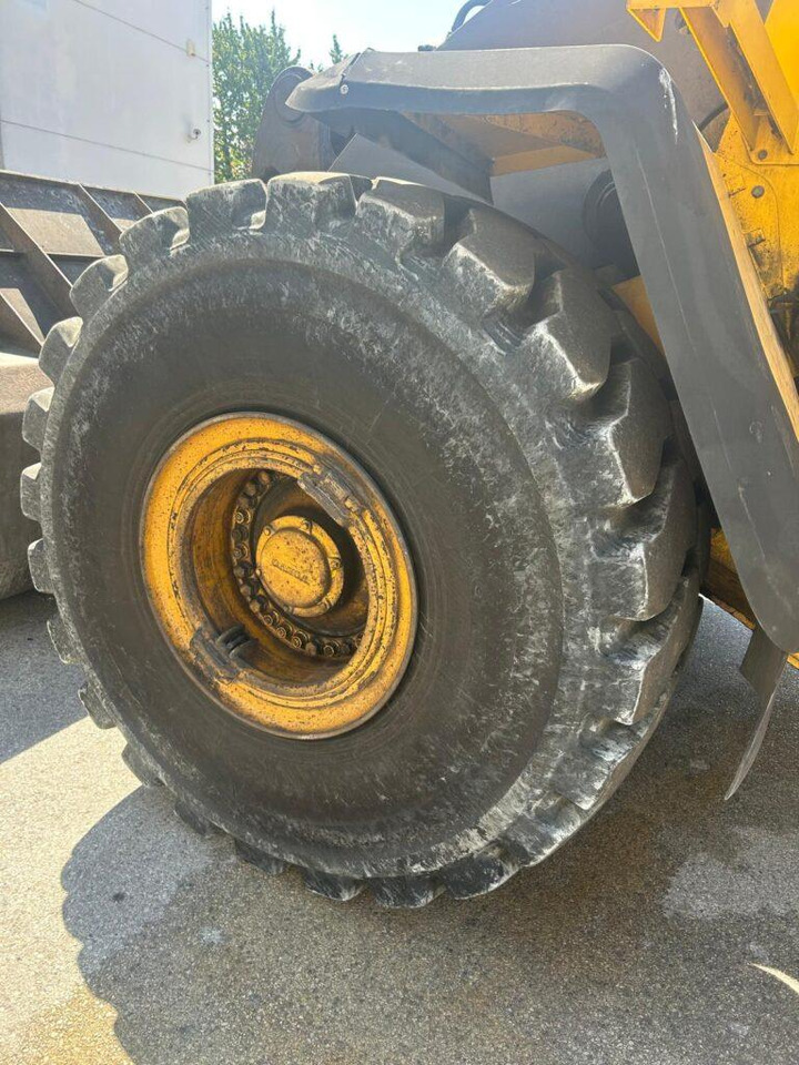 Wheel loader Volvo L250G