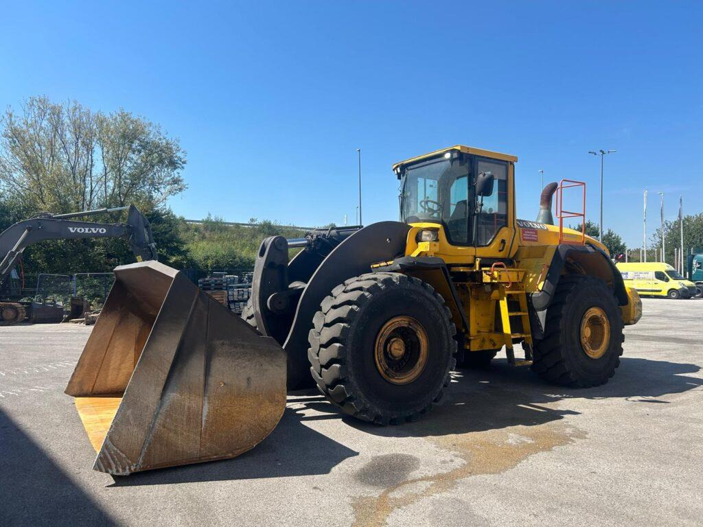 Wheel loader Volvo L250G