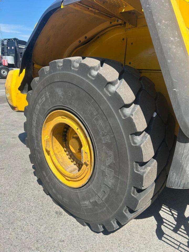 Wheel loader Volvo L250G