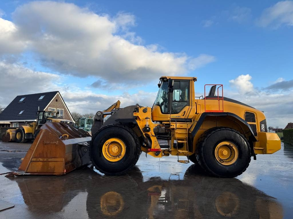 Wheel loader Volvo L250H