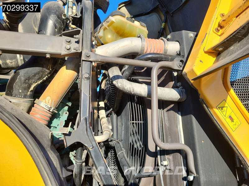 Wheel loader Volvo L250 H