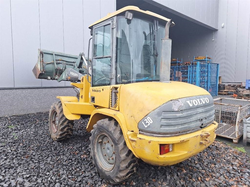 Wheel loader Volvo L30D - (For parts)