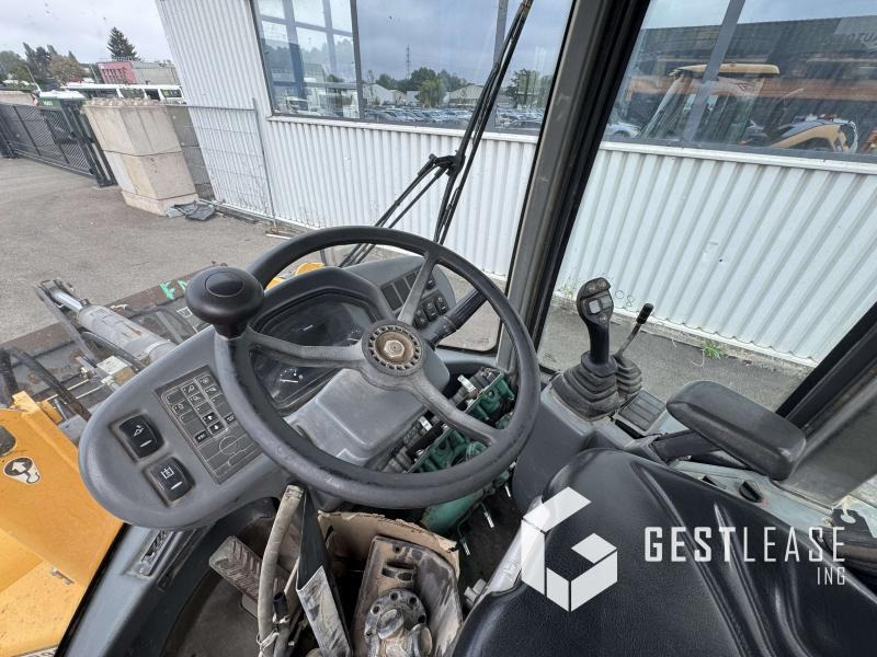 Wheel loader Volvo L30G