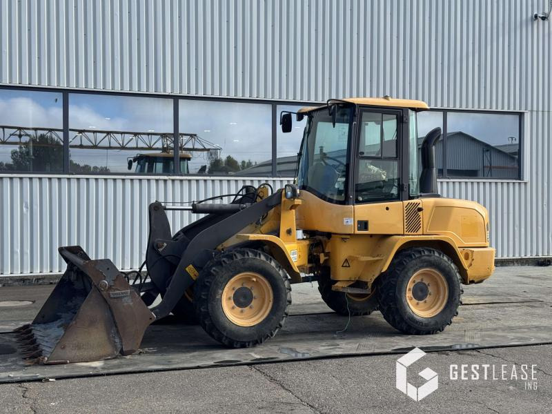 Wheel loader Volvo L30G
