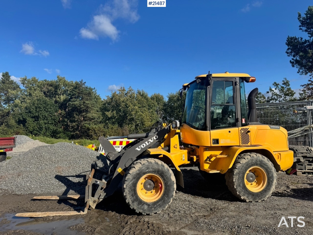 Wheel loader Volvo L30G