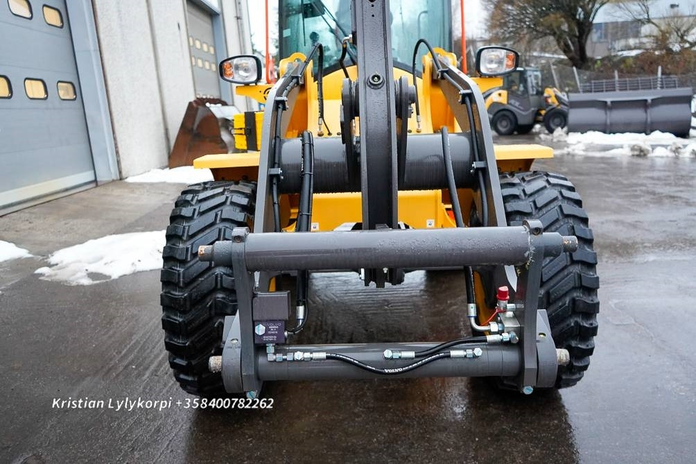 Wheel loader Volvo L30HS UUSI AJAMATON