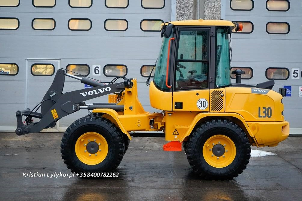 Wheel loader Volvo L30HS UUSI AJAMATON